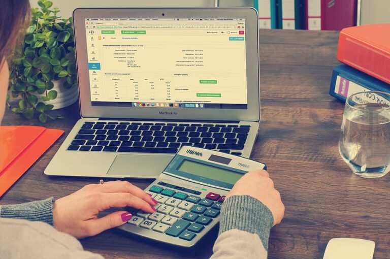 6 Reasons To Hire An Accountant For Your Company