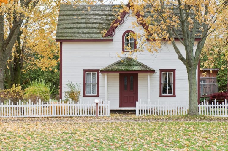 Are real estate apps free to use?